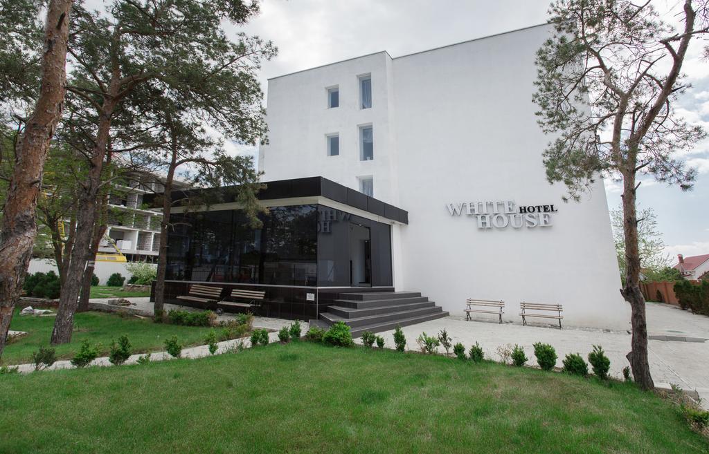 Hotel White House Brg Koblewe Exterior foto